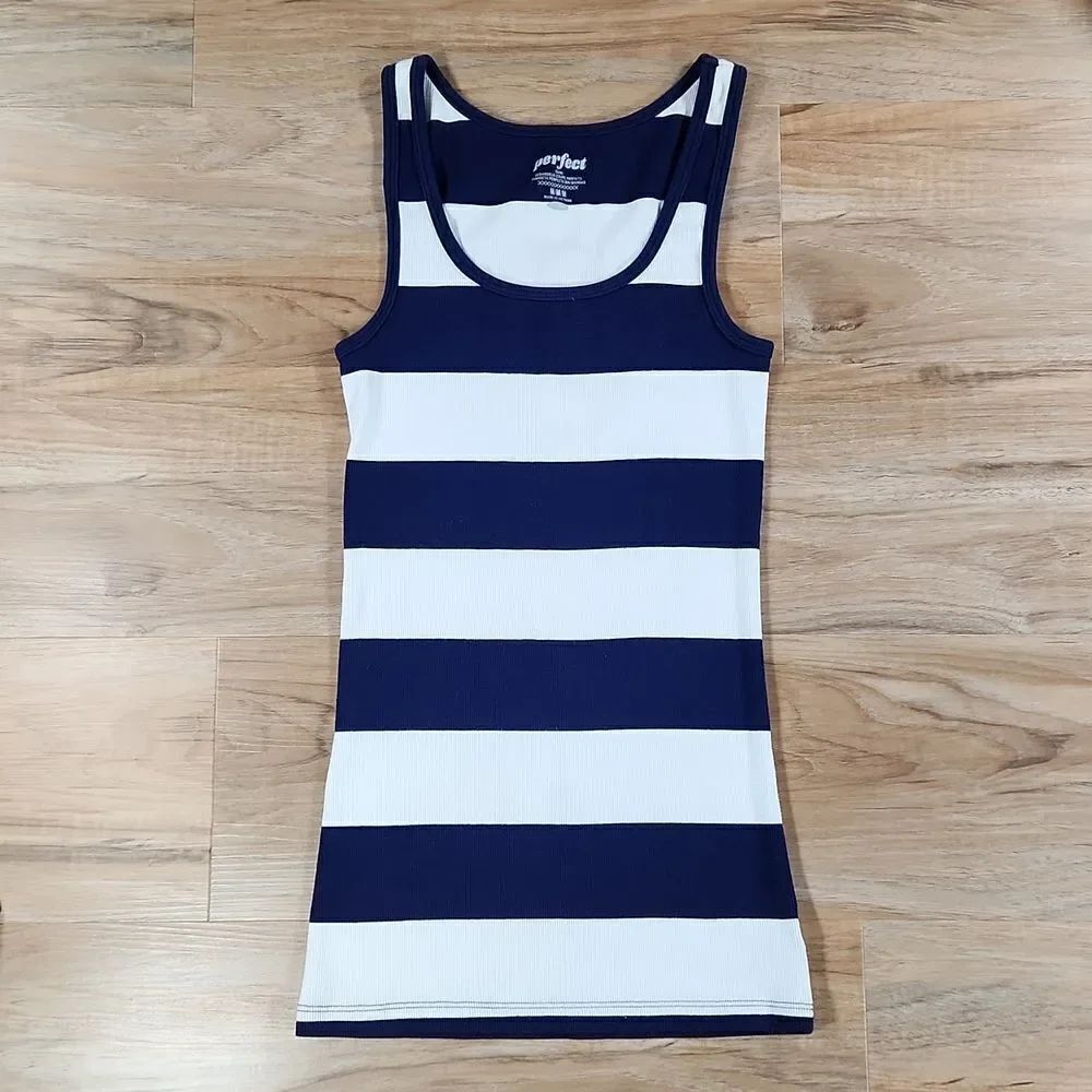 🔺️Old Navy Blue & White Striped Ribbed Tanktop